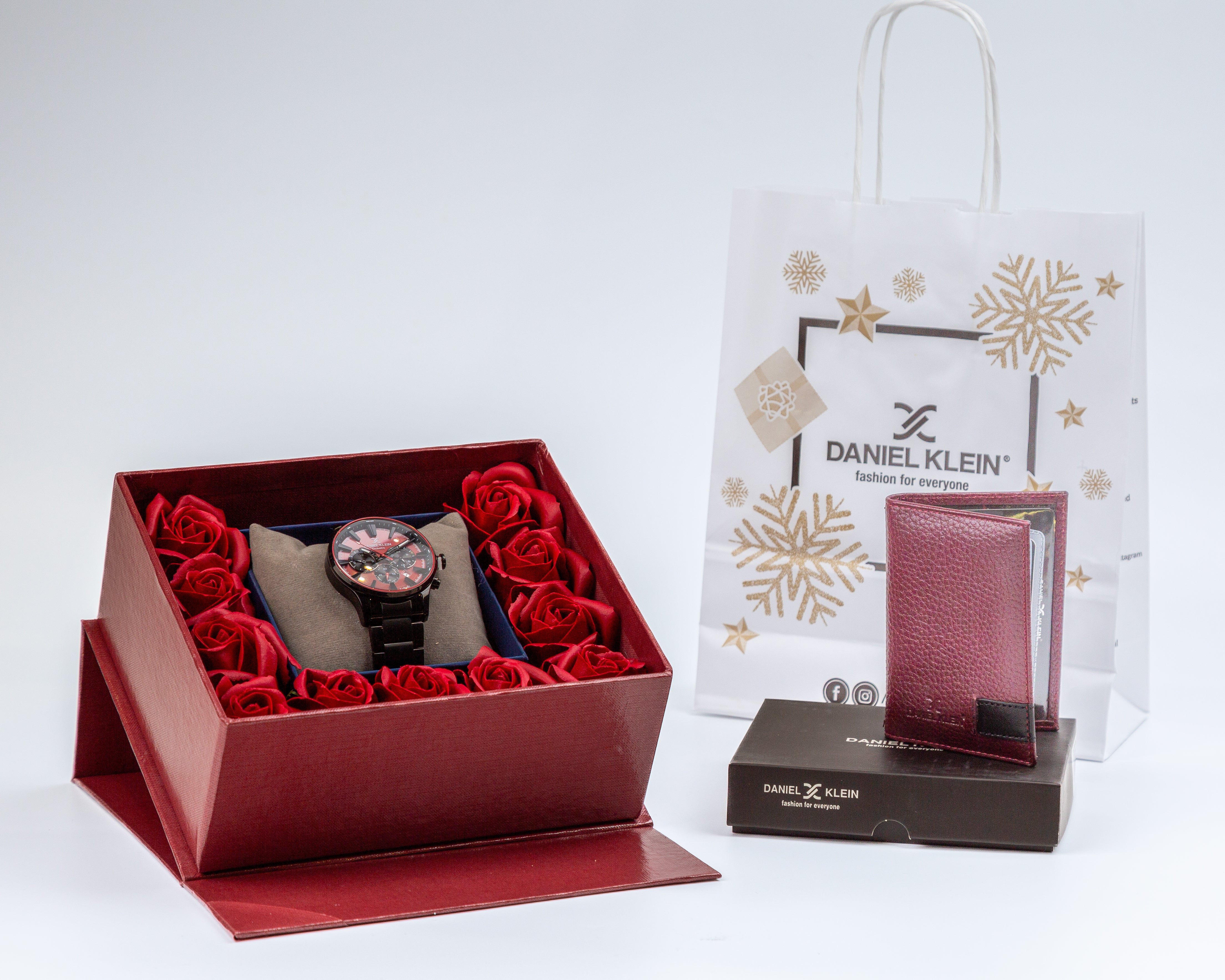 Red Gift Box 1 With Daniel Klein Wallet