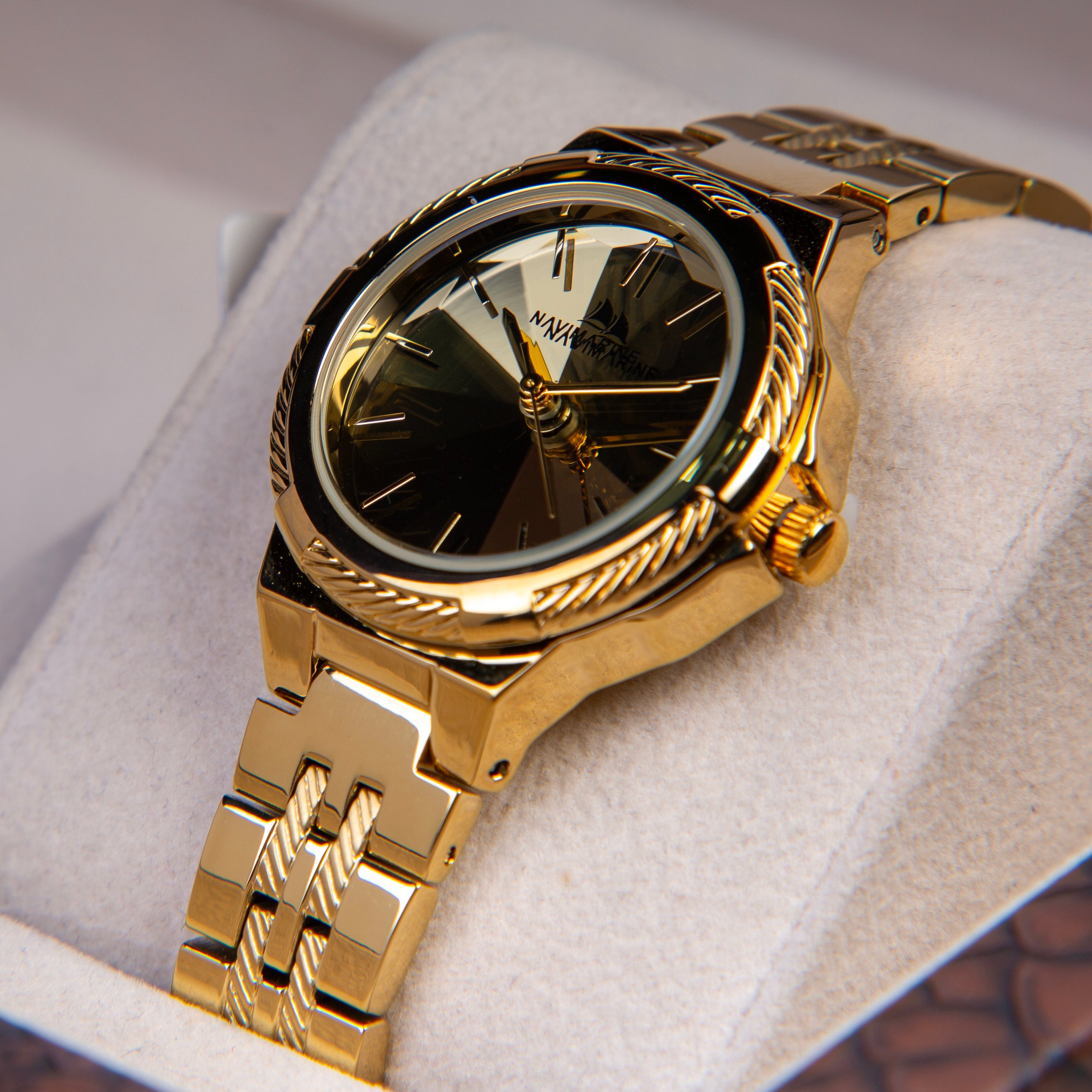 Navimarine Watch For Women NM270-02