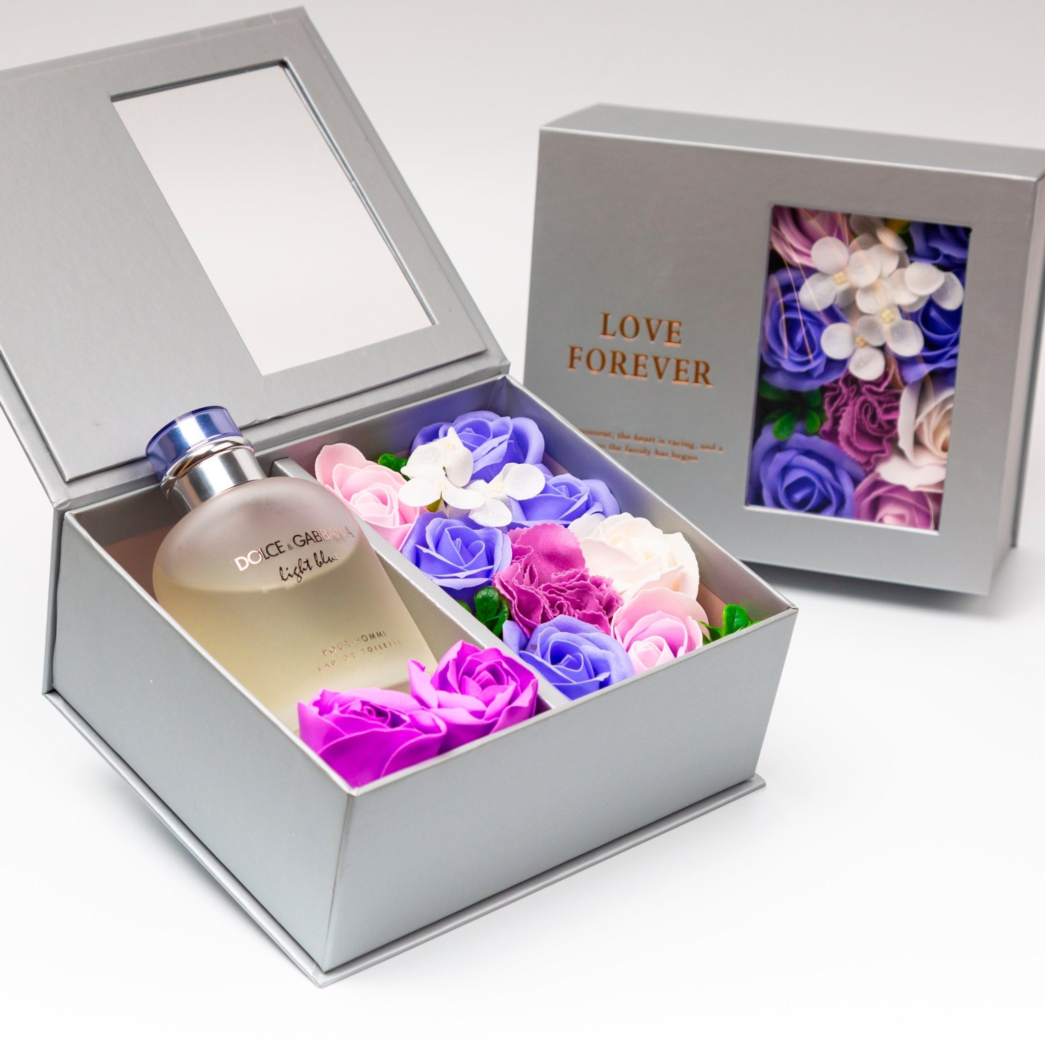 Flower Box - Perfume Gift For Men 3 - #shoFlower Box - Perfume Gift For Men 3p_name#Flower Box - Perfume Gift For Men 3Gift Boxes & TinsTakreemTakreem.joMenPerfumeFlower Box - Perfume Gift For Men 3 - Takreem.jo