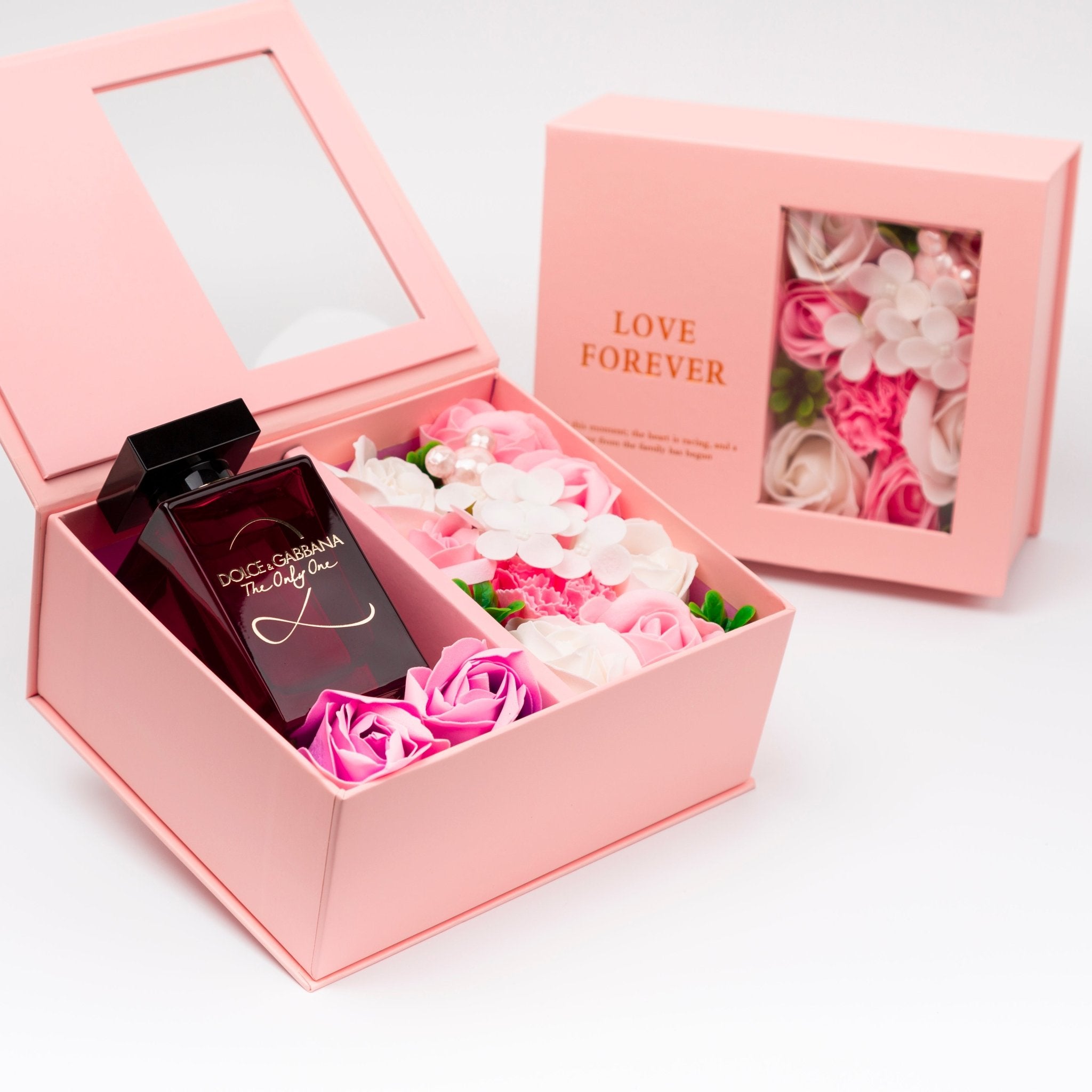 Flower Box - Perfume Gift For Women 17 - #shoFlower Box - Perfume Gift For Women 17p_name#Flower Box - Perfume Gift For Women 17Gift Boxes & TinsTakreemTakreem.joWomenPerfumeFlower Box - Perfume Gift For Women 17 - Takreem.jo
