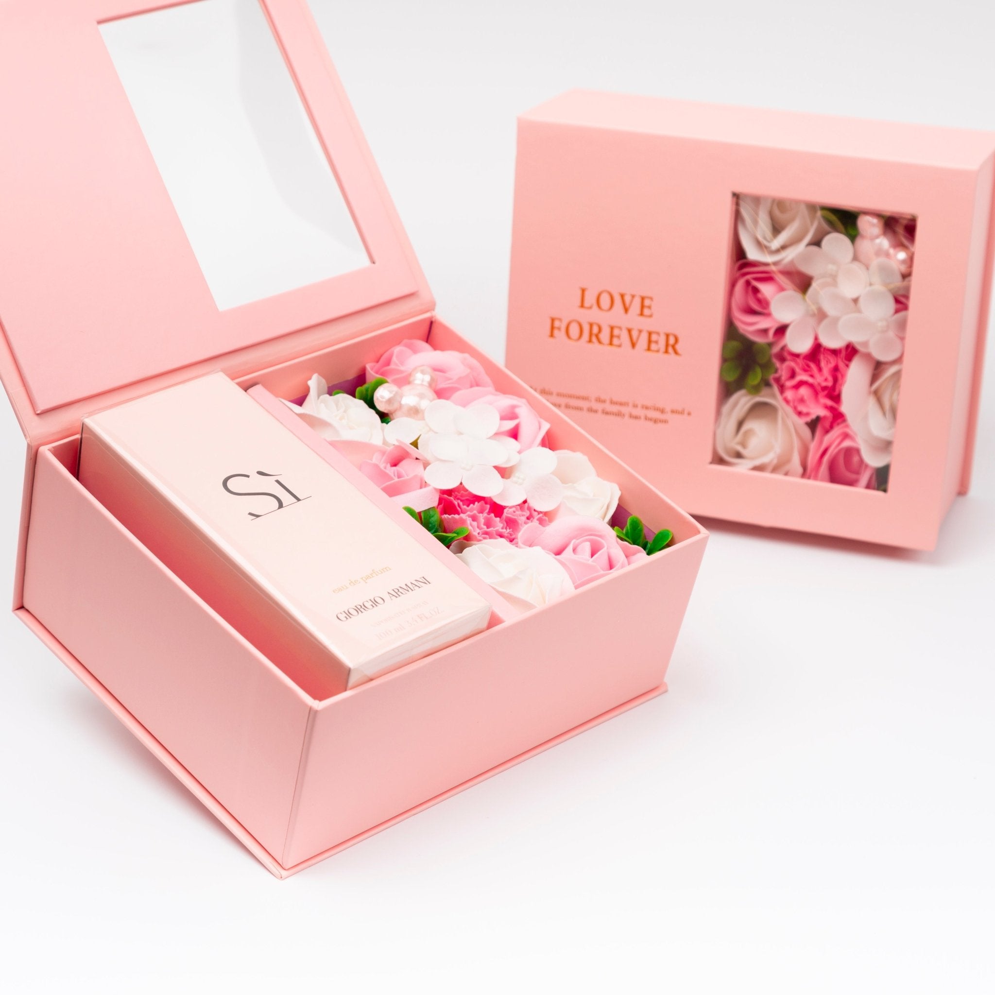 Flower Box - Perfume Gift For Women 28 - #shoFlower Box - Perfume Gift For Women 28p_name#Flower Box - Perfume Gift For Women 28Gift Boxes & TinsTakreemTakreem.joWomenPerfumeFlower Box - Perfume Gift For Women 28 - Takreem.jo
